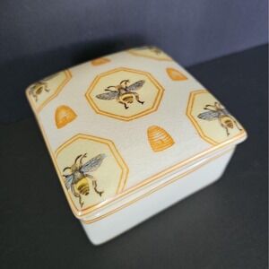 Homart Ceramic Bee Trinket Box With Lid